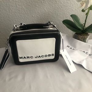 Marc Jacobs lunch box bag